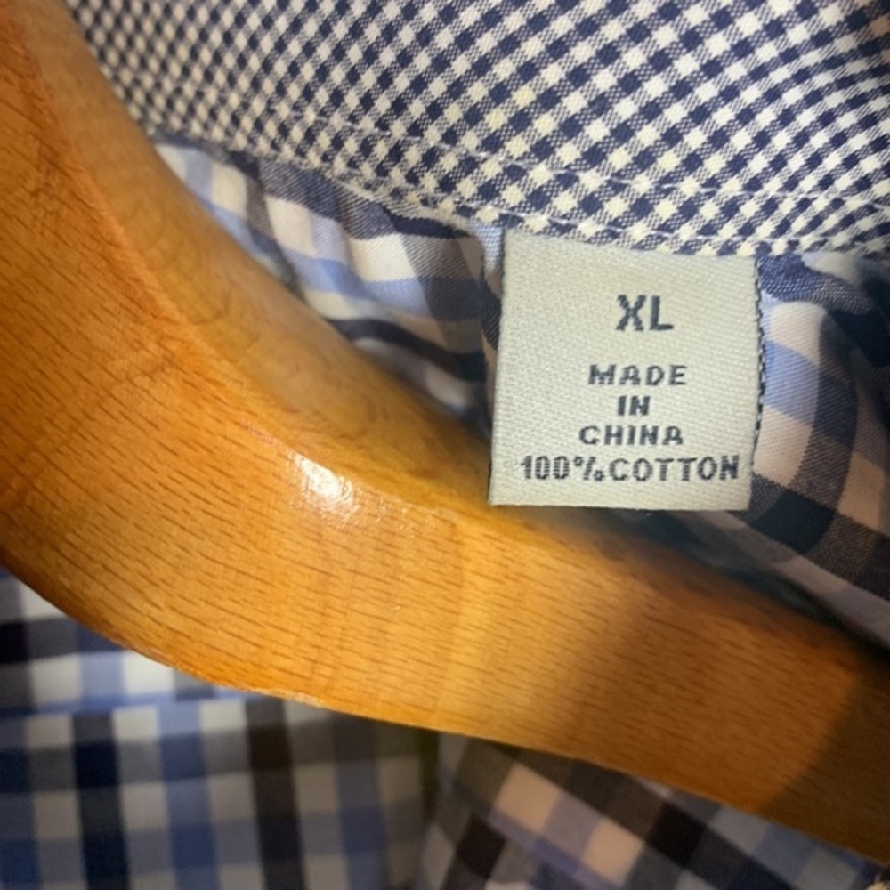 Jack Stone by Thomas Dean button down shirt